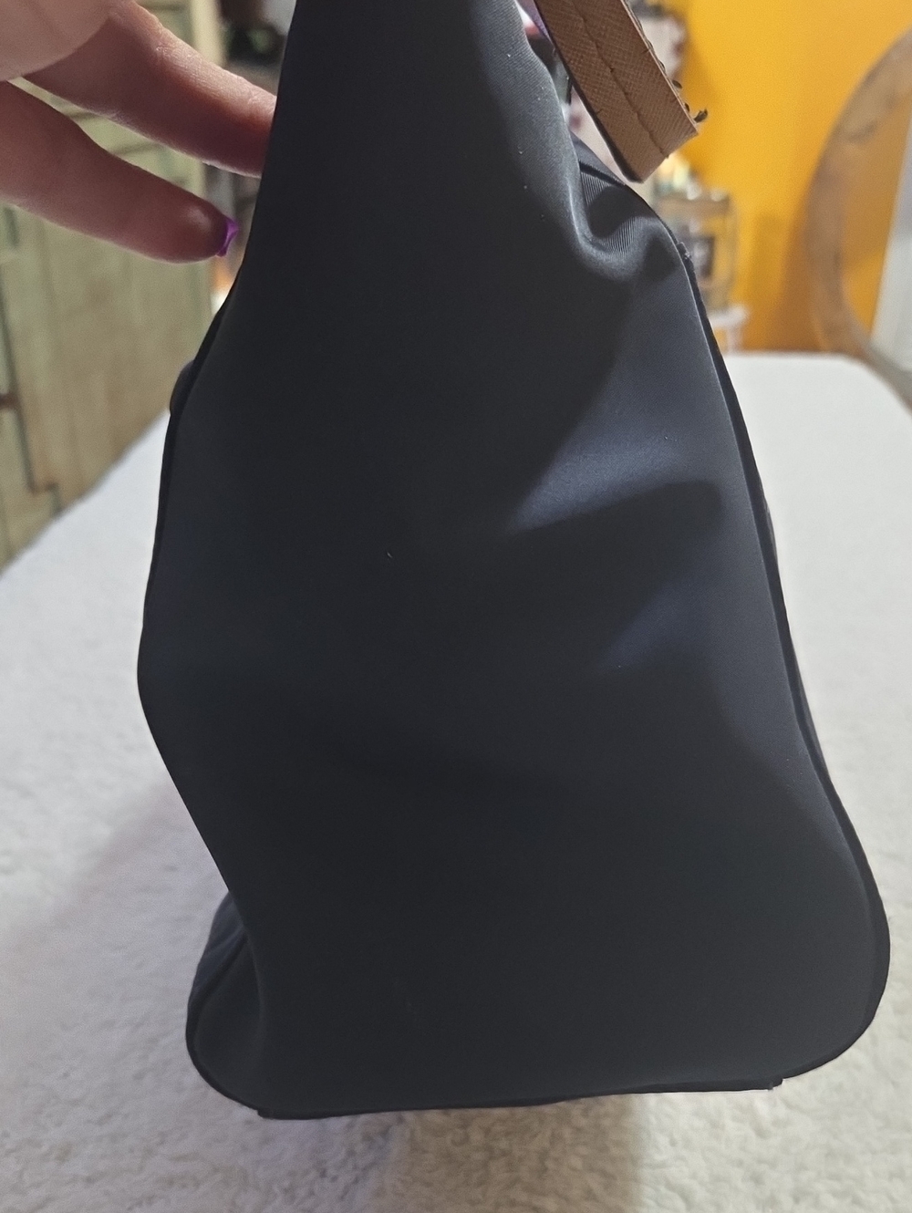 MICHAEL KORS KELSEY NYLON TOTE BAG - Picture 3 of 13